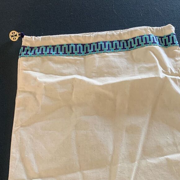 Tory Burch Dust Bags - Picture 3 of 3